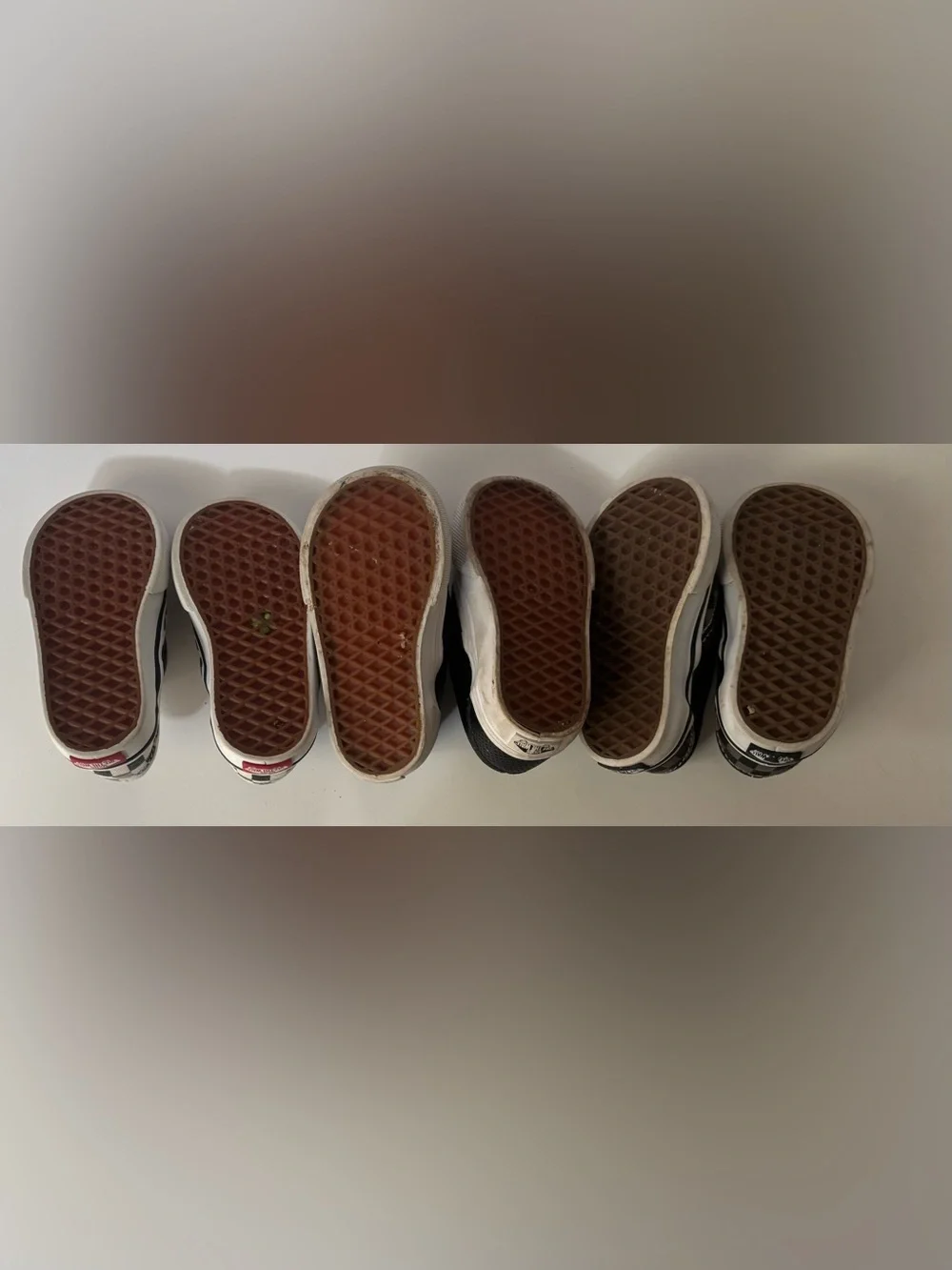 Vans off the wall baby toddler shoe bundle unisex boy girl 3 pairs size 4